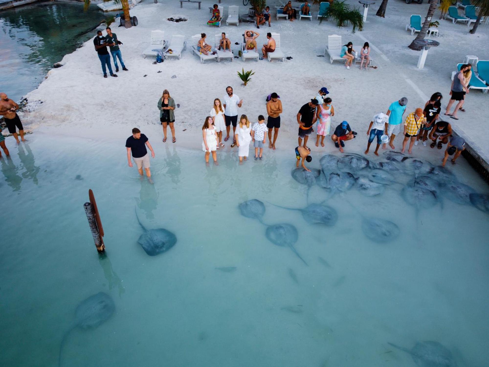 Hidden Treasure Vacation Home Blue Bay Cottage เคย์คอล์กเกอร์ ภายนอก รูปภาพ